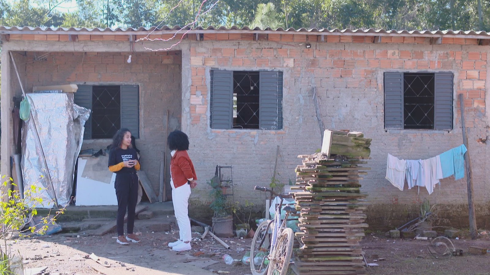 Acesso à casa própria é desafio para brasileiros, aponta pesquisa do IBGE