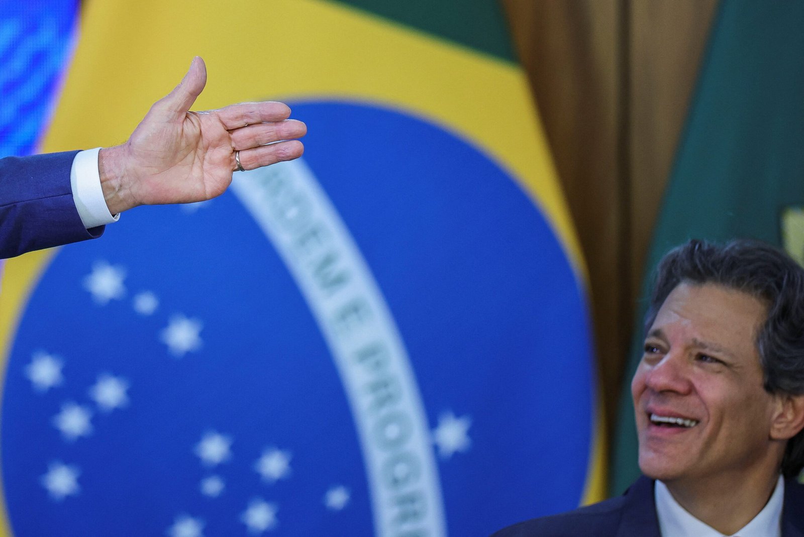 Brasil é sancionado por EUA por ser mais democrático, diz Haddad