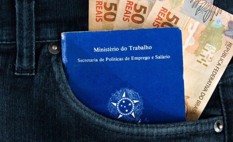 A taxa média de juros do crédito consignado ao setor