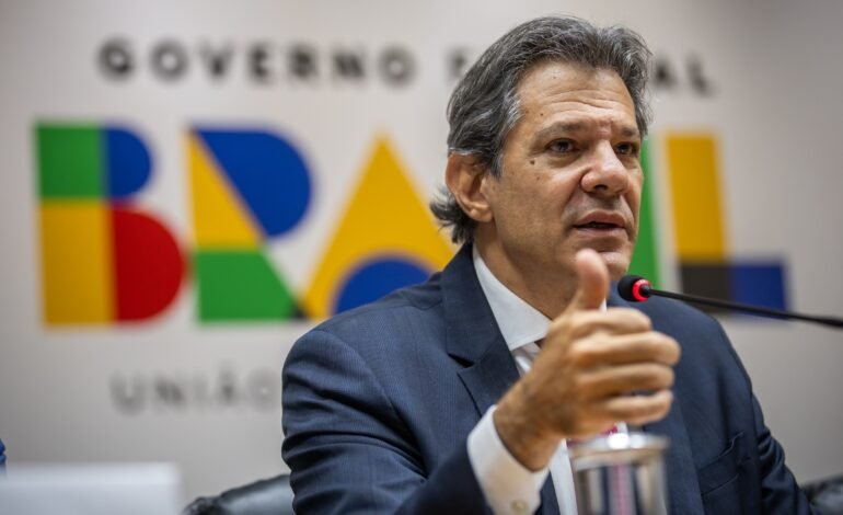 EUA impõem solução impossível ao Brasil, afirma Haddad