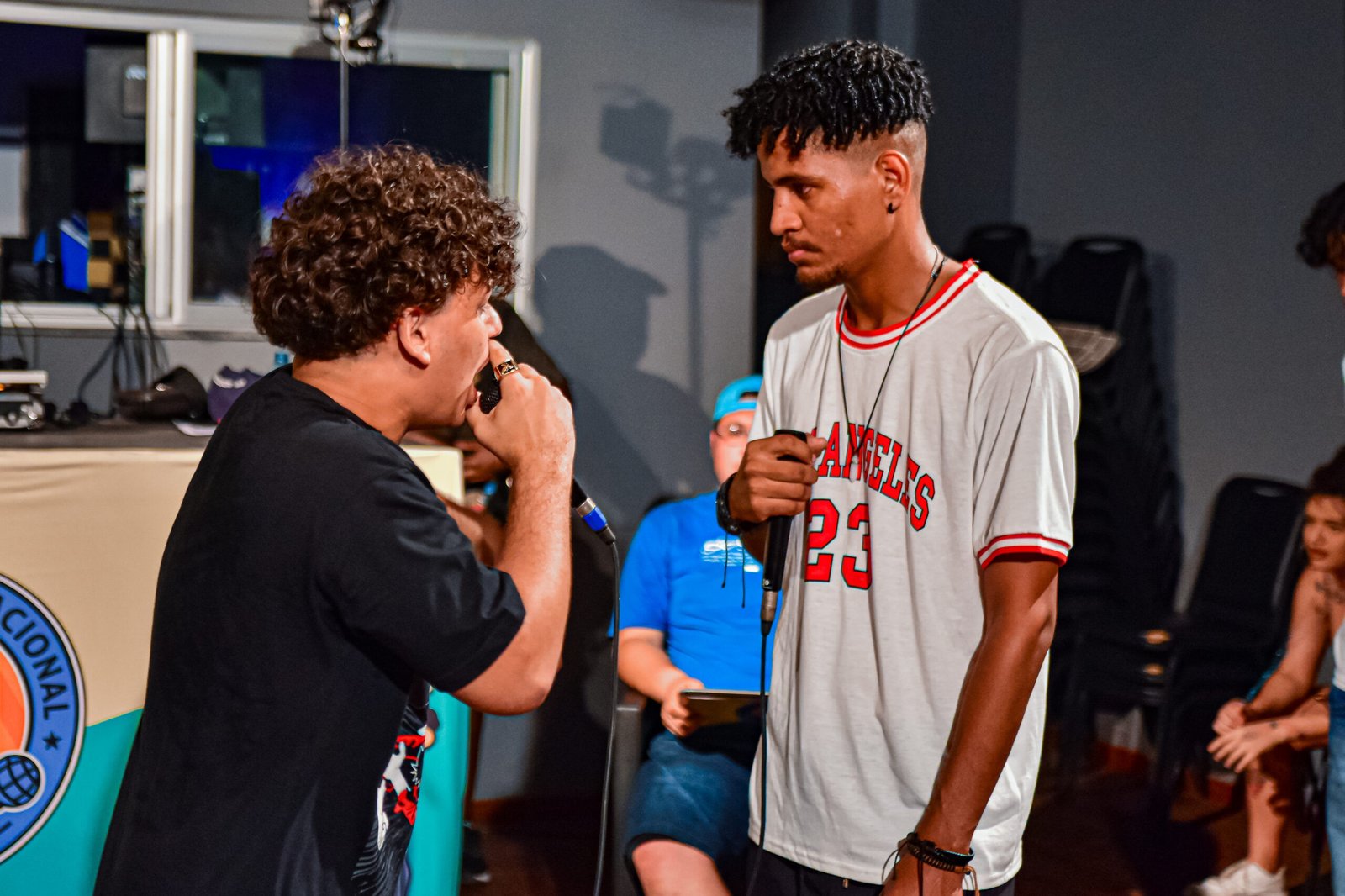 Batalha de Rap agita o Mercado Central com Duelo de MC’s