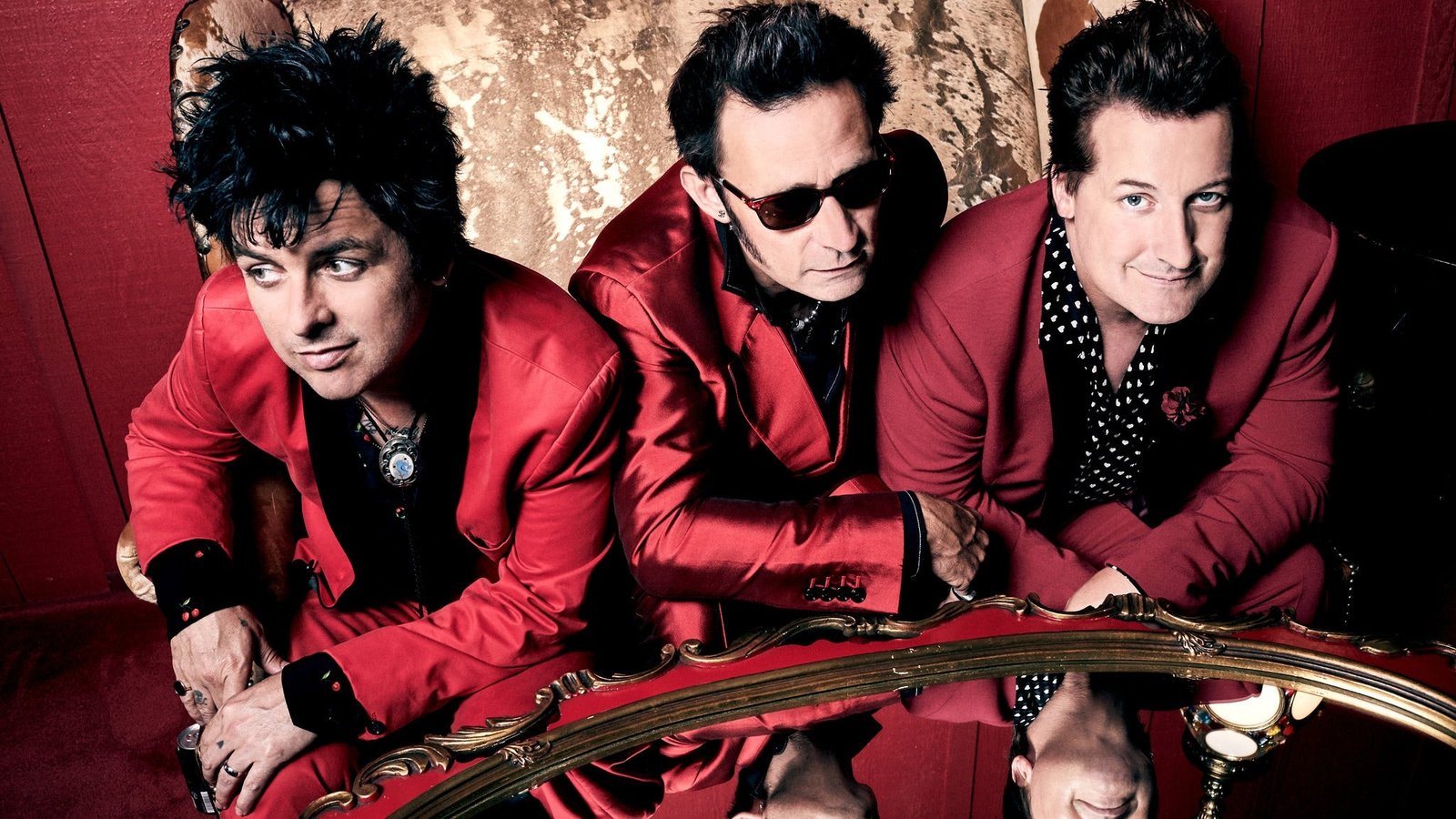 Green Day cancela show no RJ por jogo da Copa do Brasil