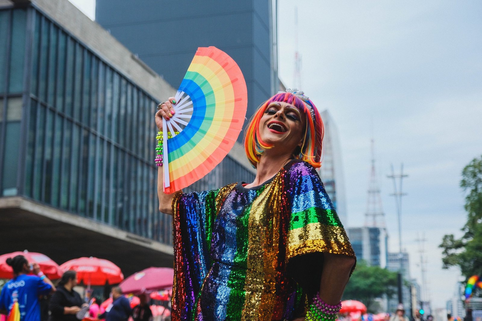 Brasil se destaca em acolhimento LGBTQIA+ nas viagens