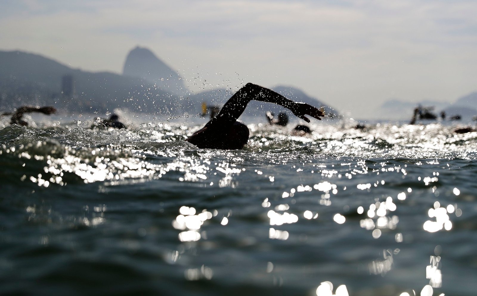 UltraSwim 2025 atrai multidão de nadadores de todo o mundo