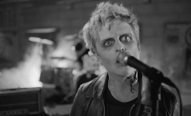 A banda Green Day se apresenta no dia