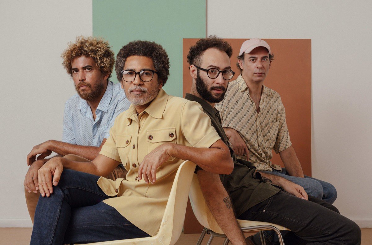 A banda Oruã, grupo carioca de rock psicodélico