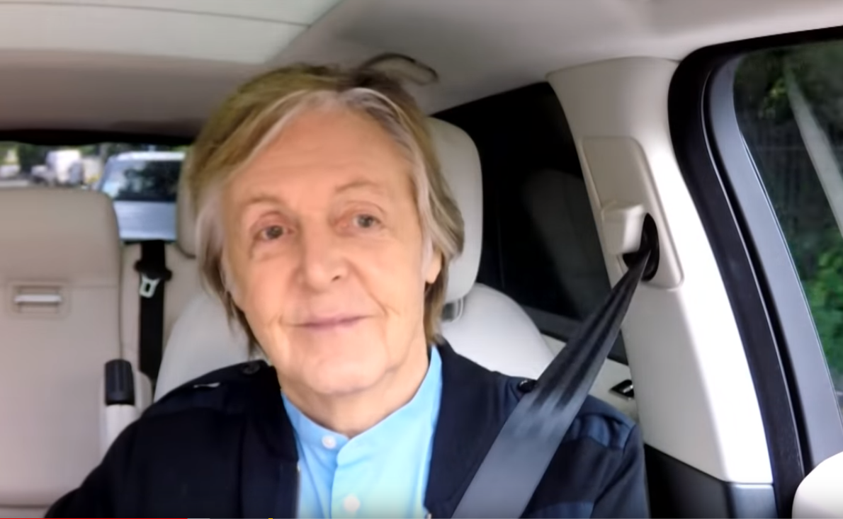 Paul McCartney canta sucessos dos Beatles em Carpool Karaoke