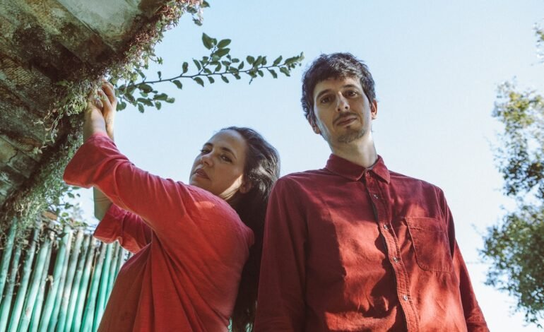 Marcelo Segreto e Tiê lançam álbum inspirado em filme de Terrence Malick