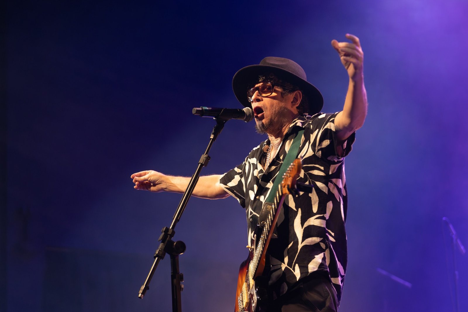 Mundo Livre S/A celebra 30 anos do primeiro álbum em show histórico