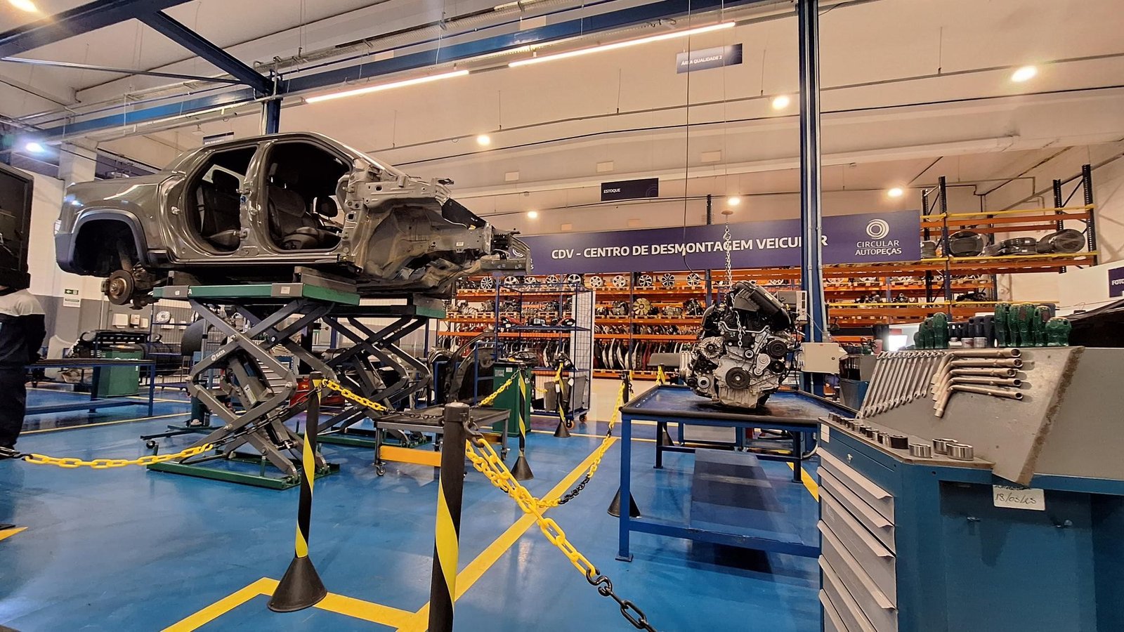 Stellantis inaugura primeiro centro de desmanche de carros da América Latina