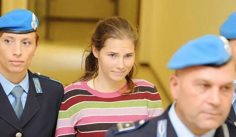 Amanda Knox: série dramatiza erro judiciário no caso de Meredith Kercher