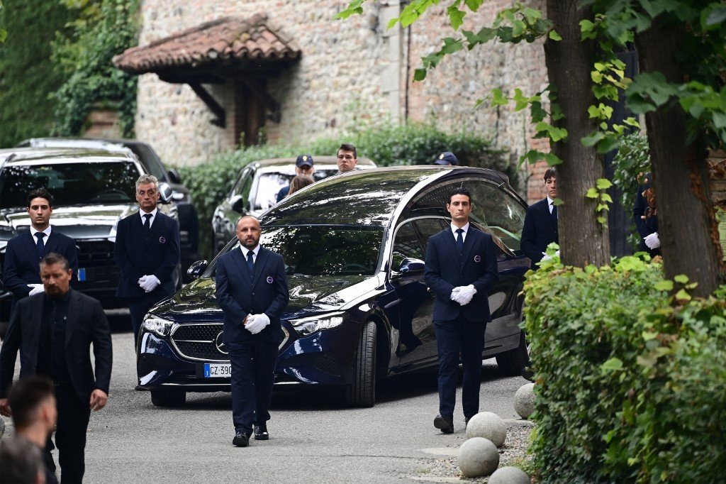 O funeral do estilista italiano Giorgio Armani ocorreu
