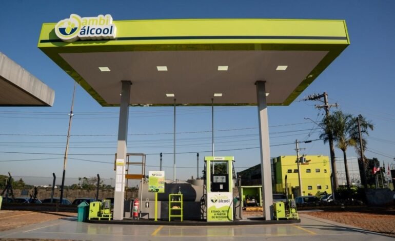 As ações da Ambipar caíram cerca de 10% nesta terça-feira