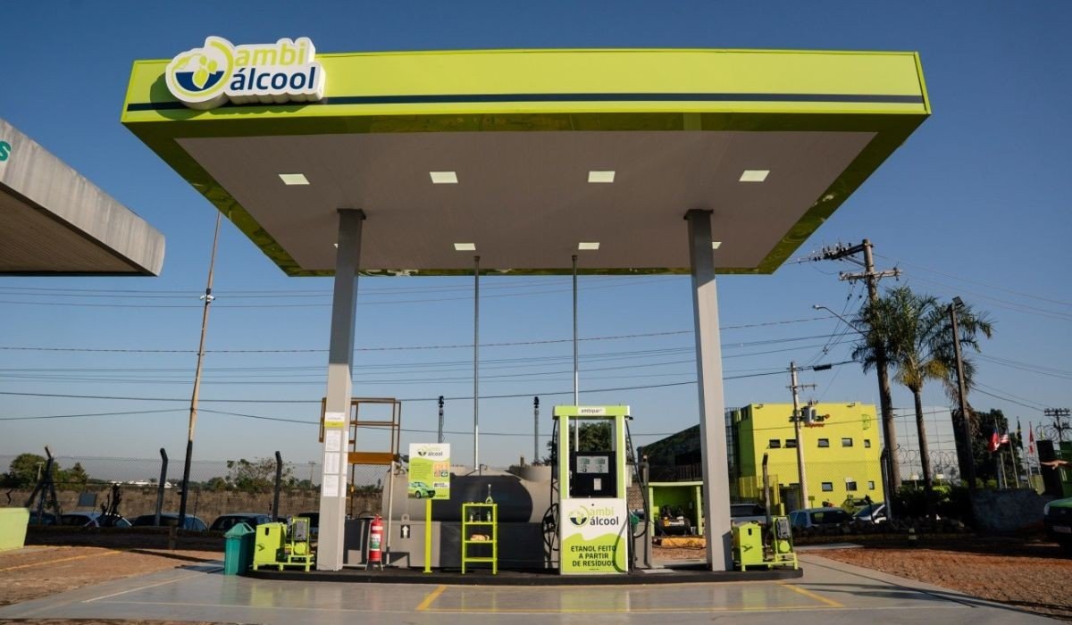 As ações da Ambipar caíram cerca de 10% nesta terça-feira