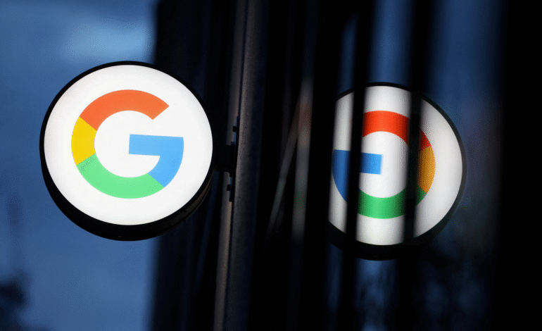 A Comissão Europeia multou o Google em cerca