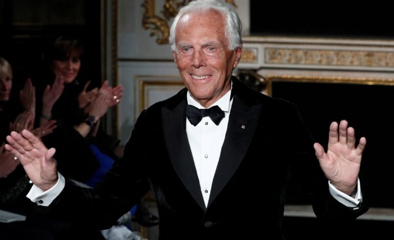 O estilista Giorgio Armani, fundador de uma das
