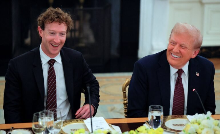 O presidente Donald Trump reuniu-se com executivos de