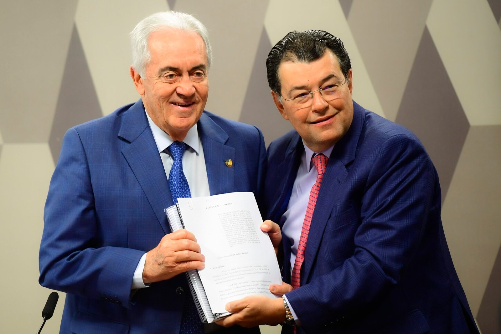 A Comissão de Constituição e Justiça (CCJ) do Senado aprovou