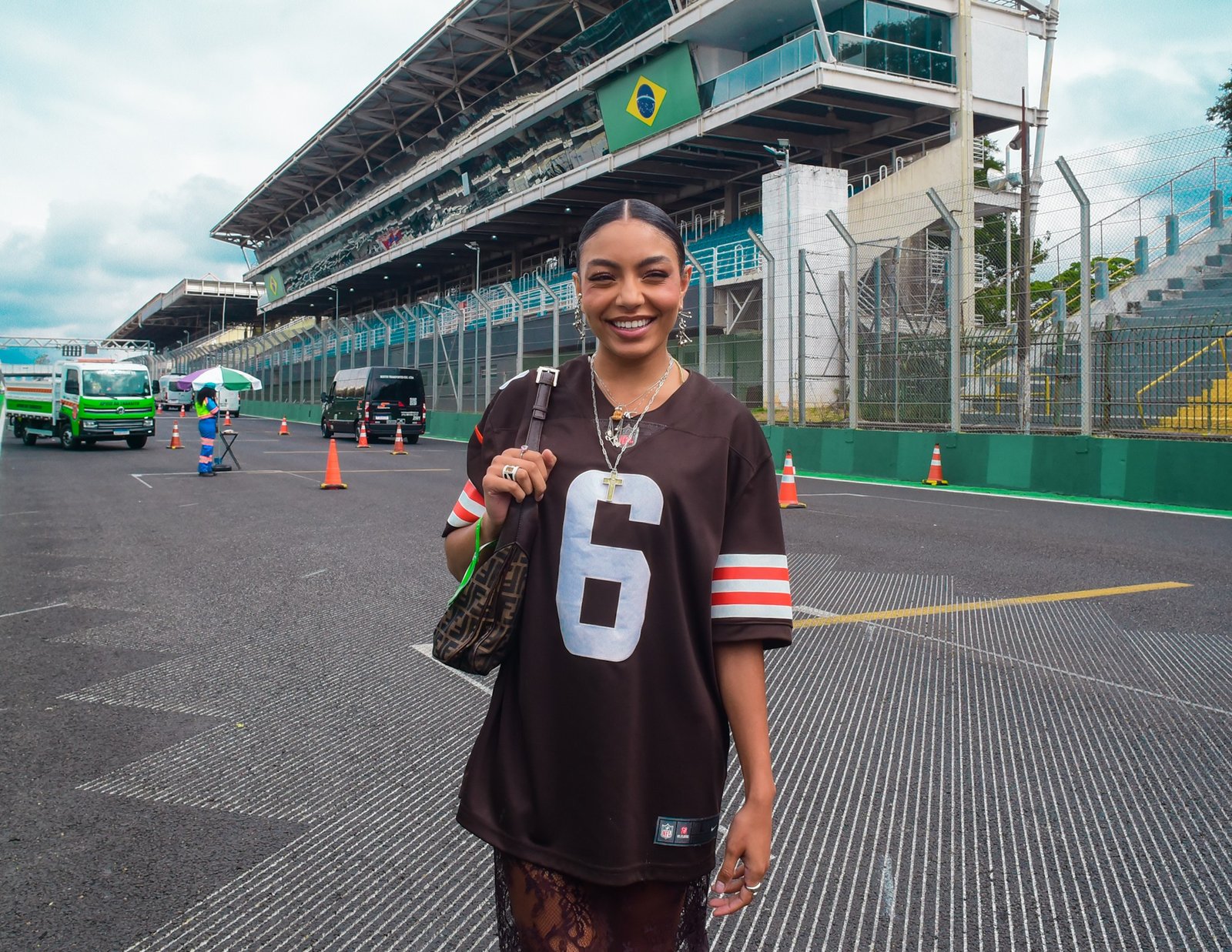Celebridades participaram do quarto dia do festival The