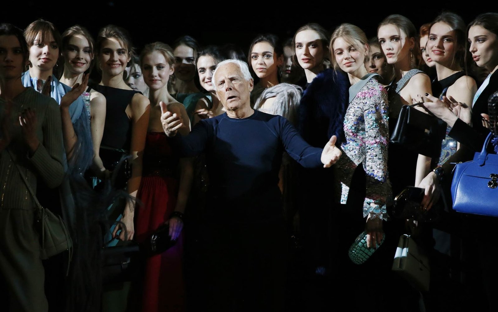 Giorgio Armani morre aos 91 anos
Tudo começou com a jaqueta