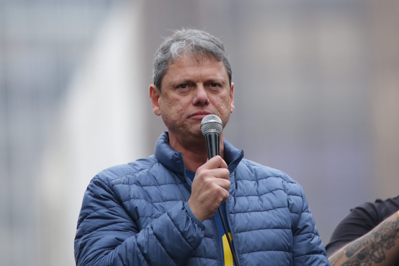 Governador tarcísio de freitas diminui chances de candidatur