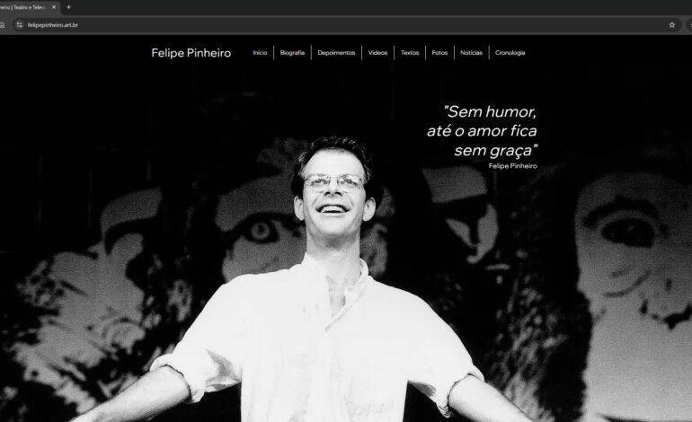 A família do ator, diretor e dramaturgo Felipe