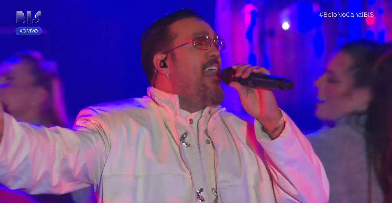 Belo se apresentou no domingo (14) como Embaixador do Palco