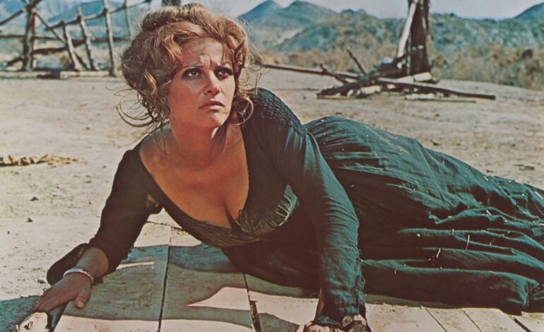 A atriz Claudia Cardinale, reconhecida por seu trabalho no c