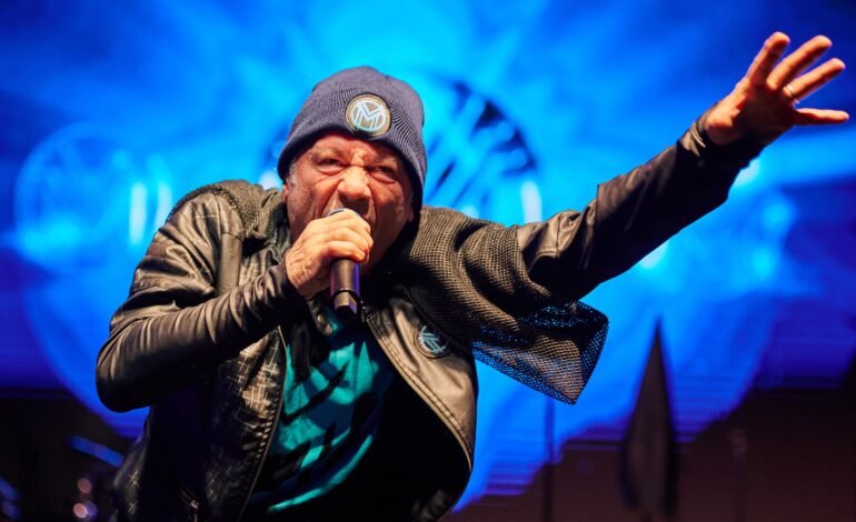 O vocalista do Iron Maiden, Bruce Dickinson, esteve no Brasi