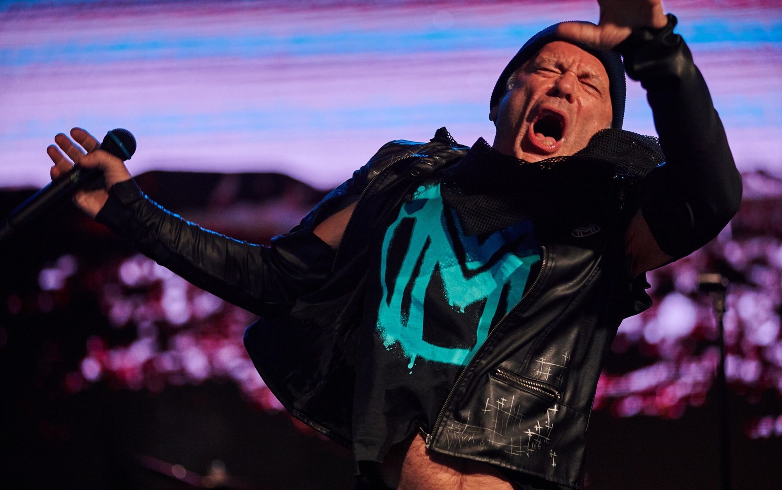 Bruce Dickinson, vocalista do Iron Maiden, fala sobre