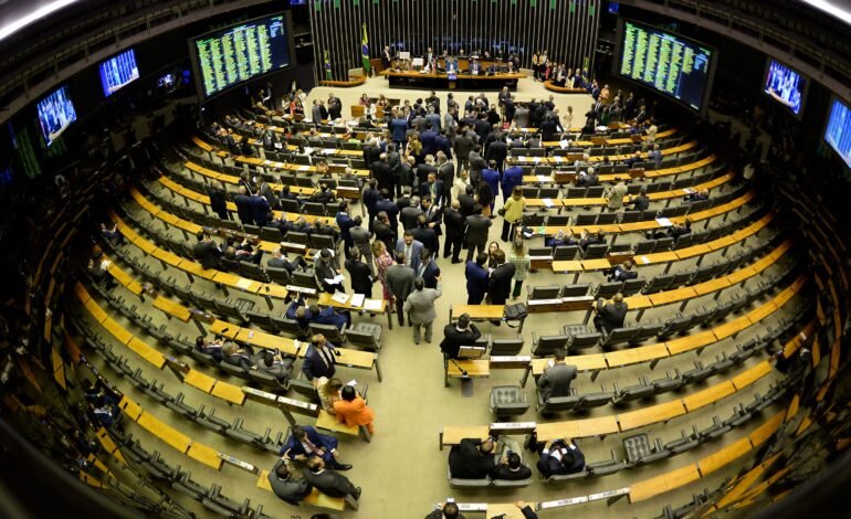 A Câmara dos Deputados autorizou a realização de