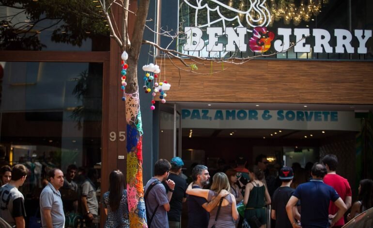 O cofundador da Ben & Jerry’s, Jerry Greenfield, renunciou a