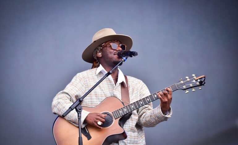 O cantor Jota.Pê fez sua estreia no festival The Town