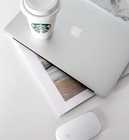 A Starbucks anunciou nesta quinta-feira o fechamento de