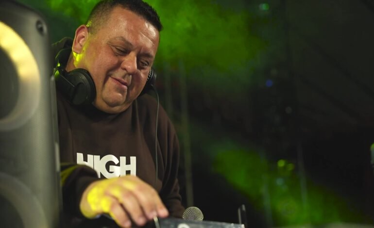 O DJ gaúcho Herbert Poersch, conhecido como DJ