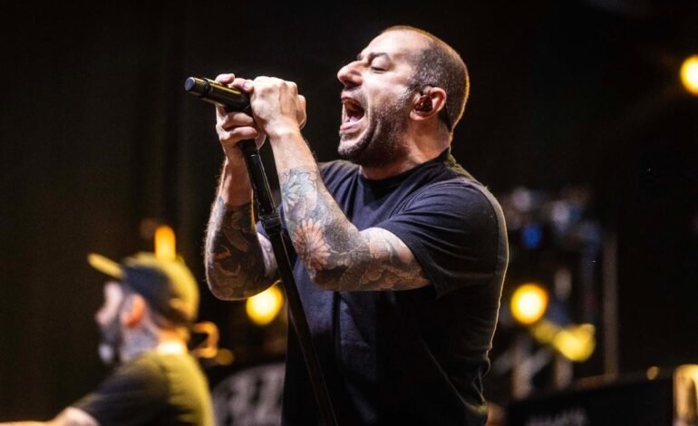 Badauí, vocalista da banda CPM 22, foi entrevistado