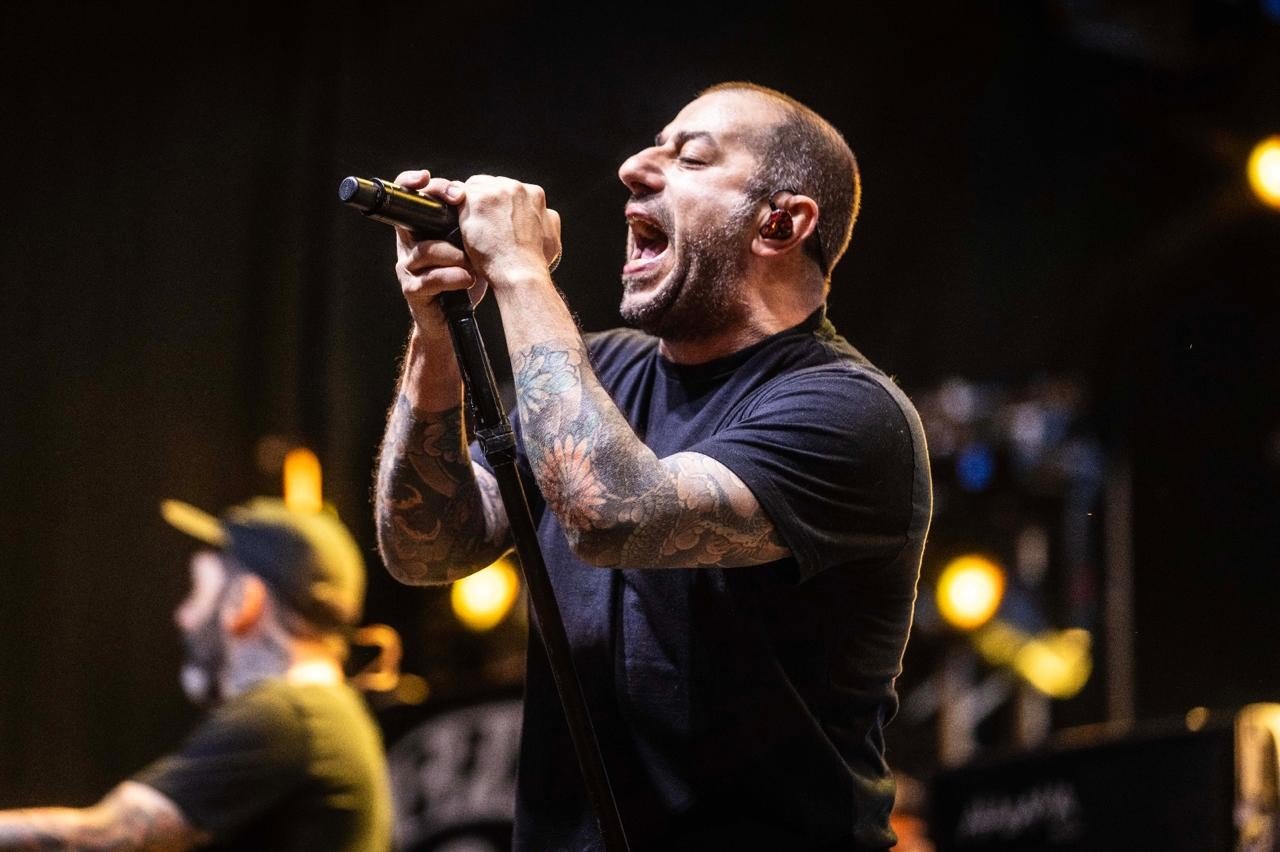 Badauí, vocalista da banda CPM 22, foi entrevistado