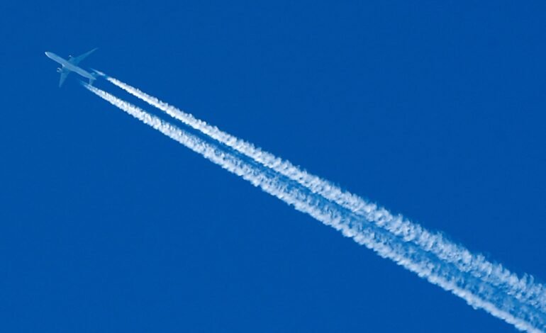 A escassez global de pilotos tem causado impactos