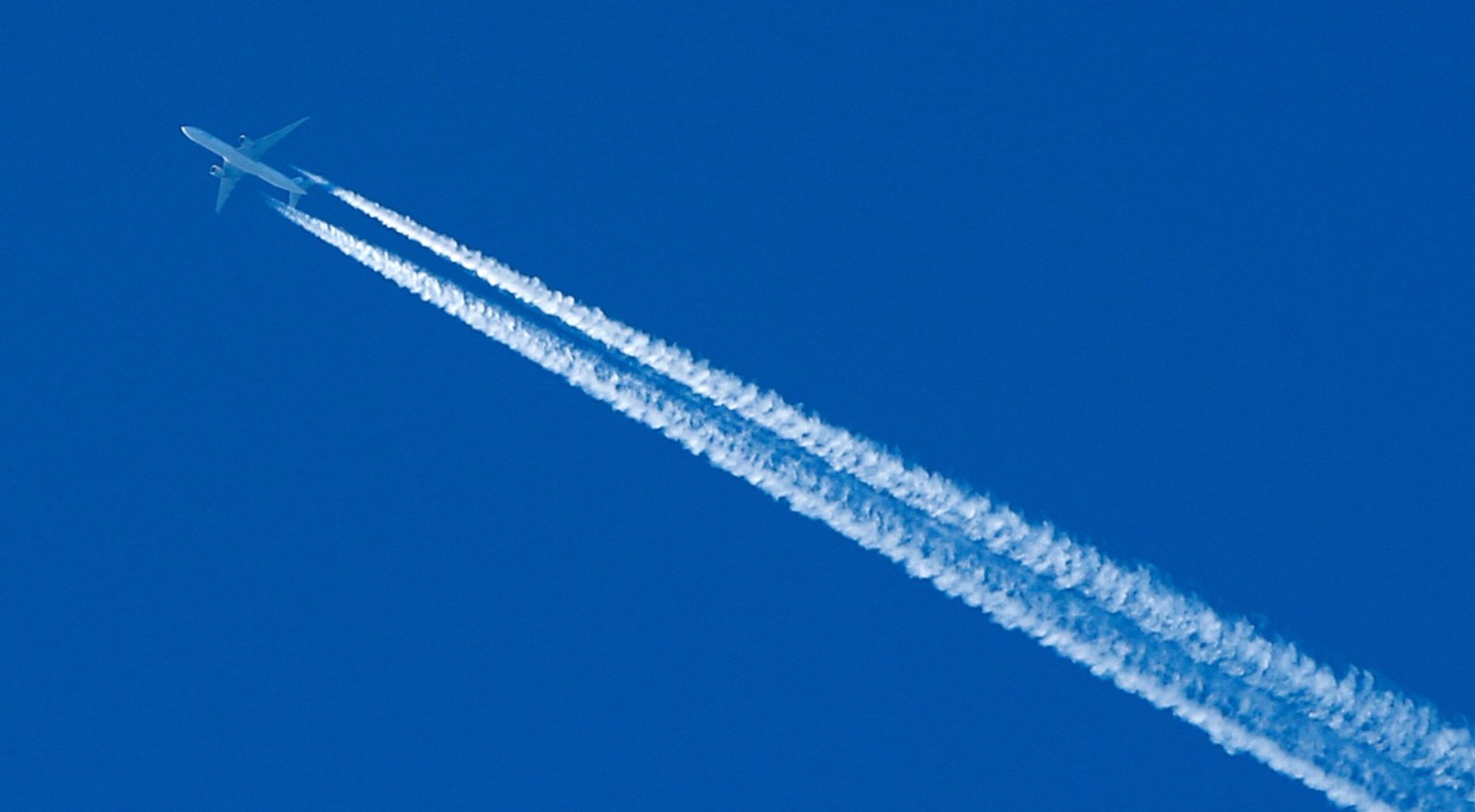 A escassez global de pilotos tem causado impactos