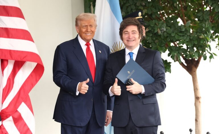 O presidente dos Estados Unidos, Donald Trump, recebe
