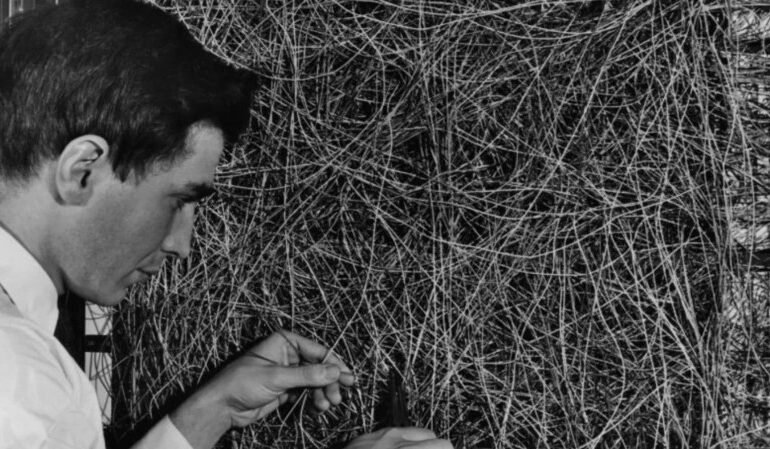 A inteligência artificial (IA) tem evoluído ao longo