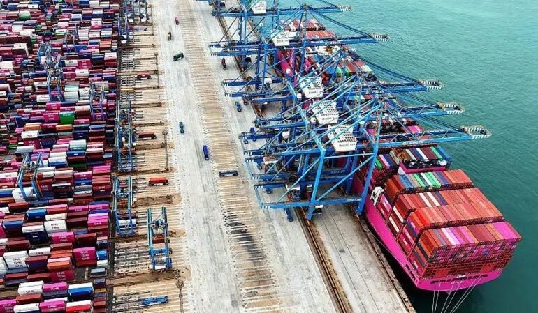 O governo chinês afirmou nesta segunda-feira (13) que