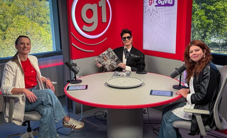 A cantora Fernanda Abreu conversou com o programa