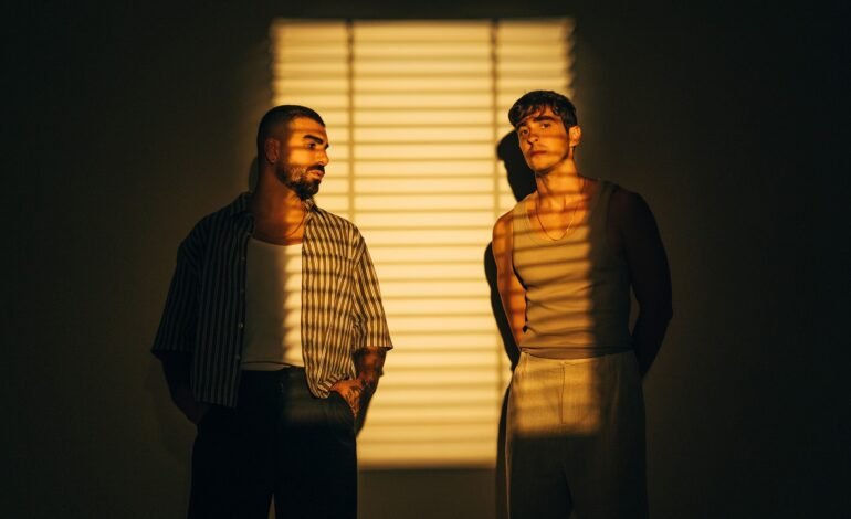 O duo OutroEu lançou ontem, 17 de outubro, o quarto