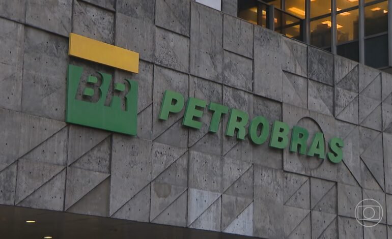 A Petrobras anunciou nesta sexta-feira (27) uma redução