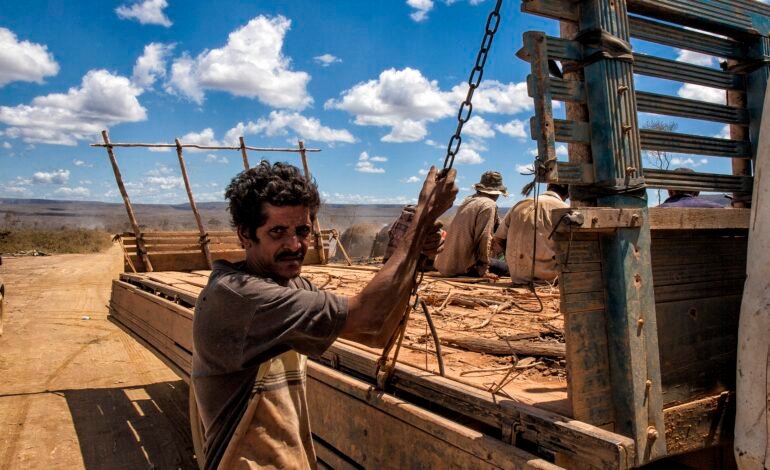 “Trabalho Escravo: Uma Realidade Oculta” reúne 29 fotografia