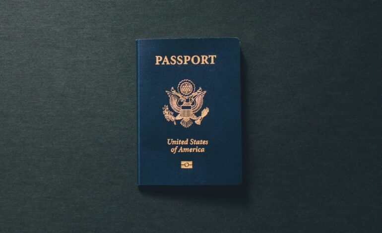 O passaporte dos Estados Unidos caiu para a