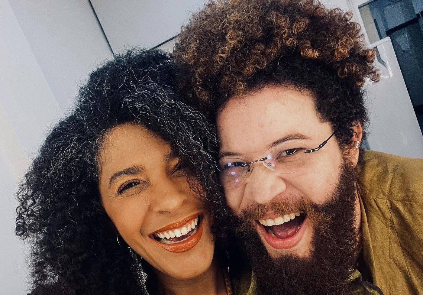 Josyara e Martins gravam neste sábado (4) o álbum ao