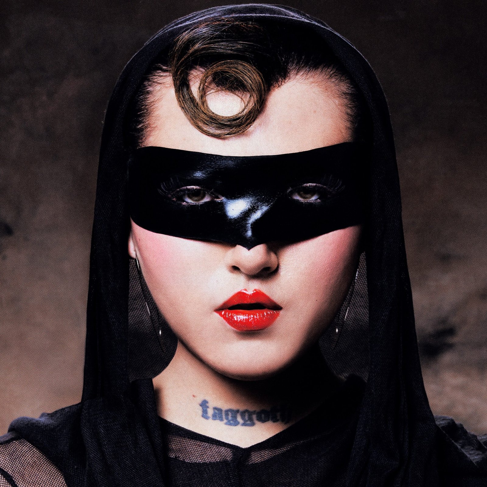 Mia Badgyal, travesti de 28 anos da Zona Leste de