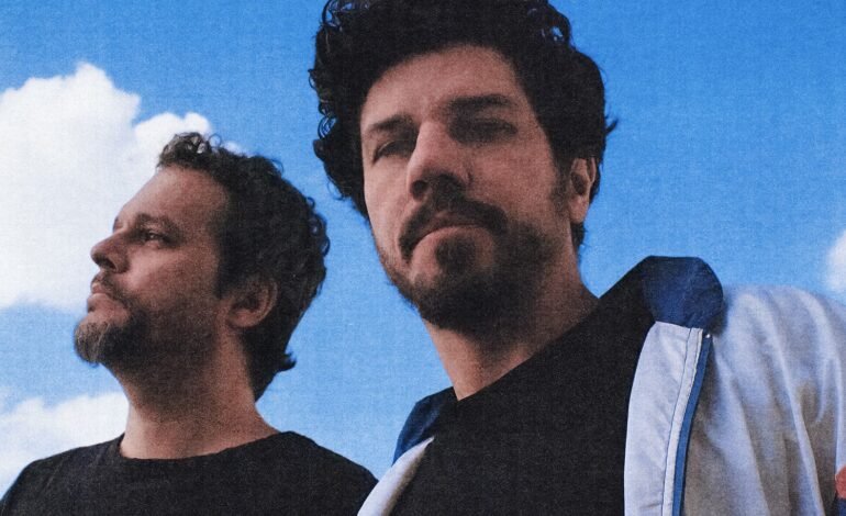 A banda Vanguart divulgou a capa do oitavo